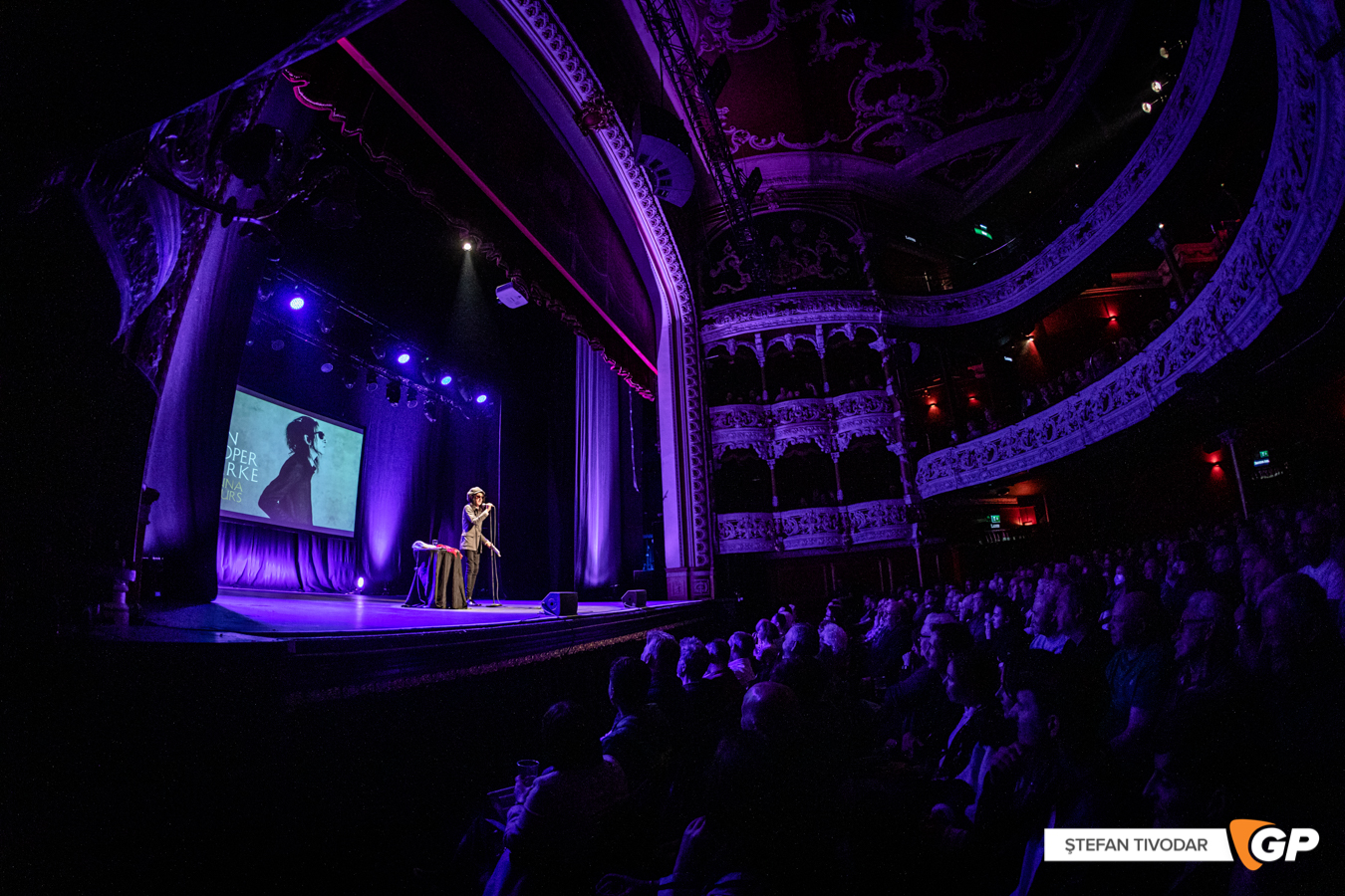 John Cooper Clarke Olympia Theatre 9 May 2022 Tivodar-9976