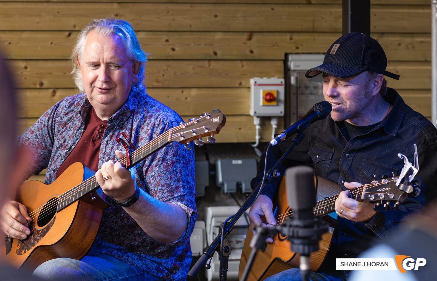 The White Horse Guitar Club, Coughlans Nest, Cork, Shane J Horan, 26-06-22-10