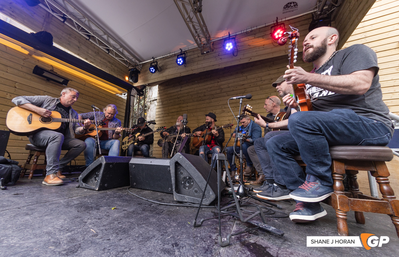 The White Horse Guitar Club, Coughlans Nest, Cork, Shane J Horan, 26-06-22-13