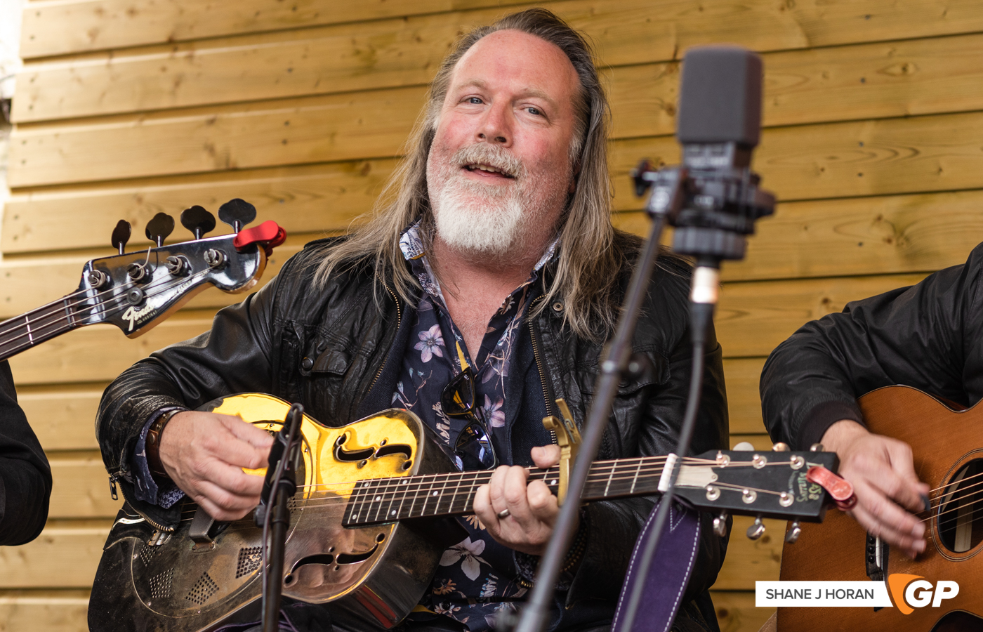 The White Horse Guitar Club, Coughlans Nest, Cork, Shane J Horan, 26-06-22-17