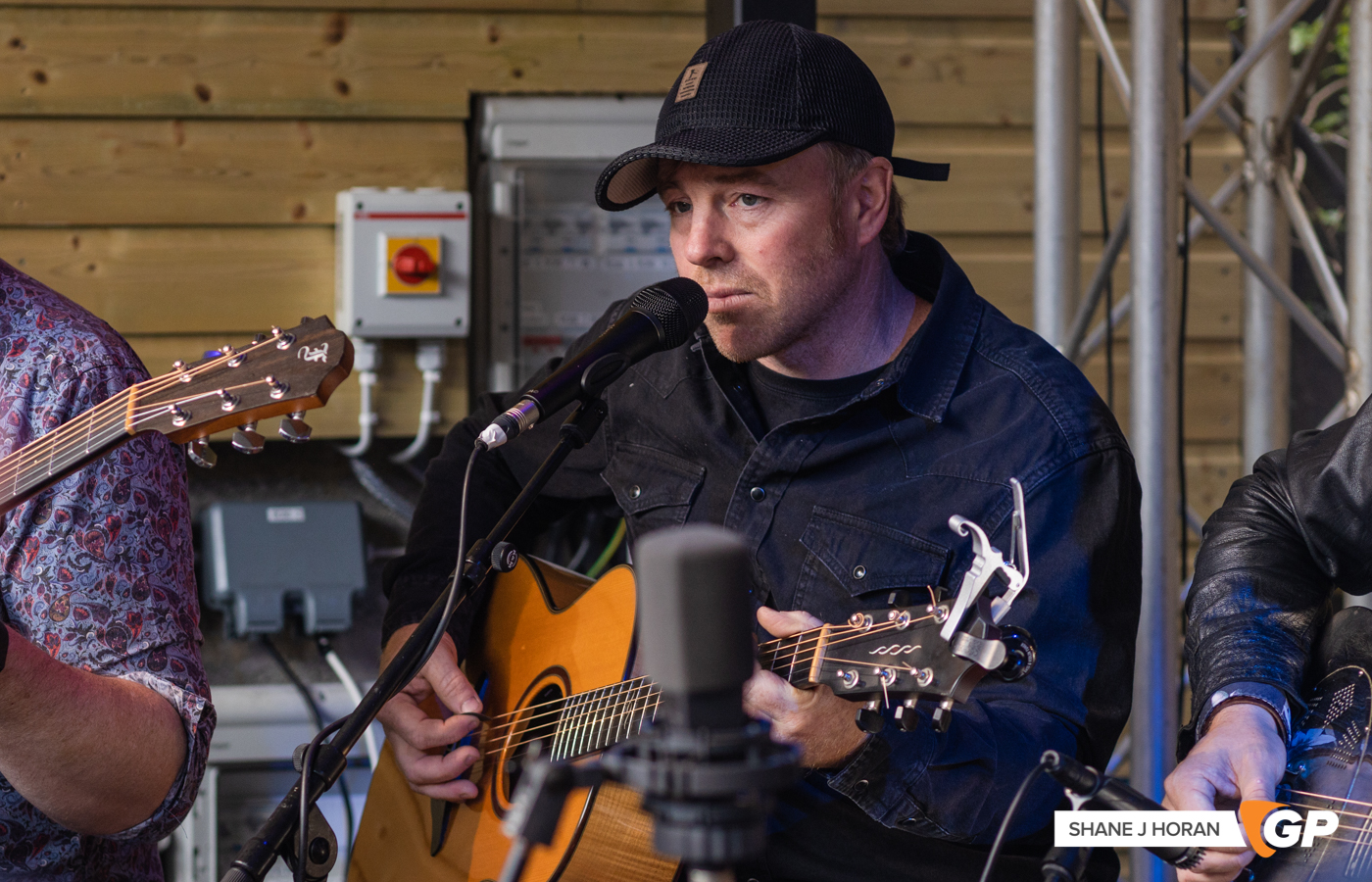 The White Horse Guitar Club, Coughlans Nest, Cork, Shane J Horan, 26-06-22-9