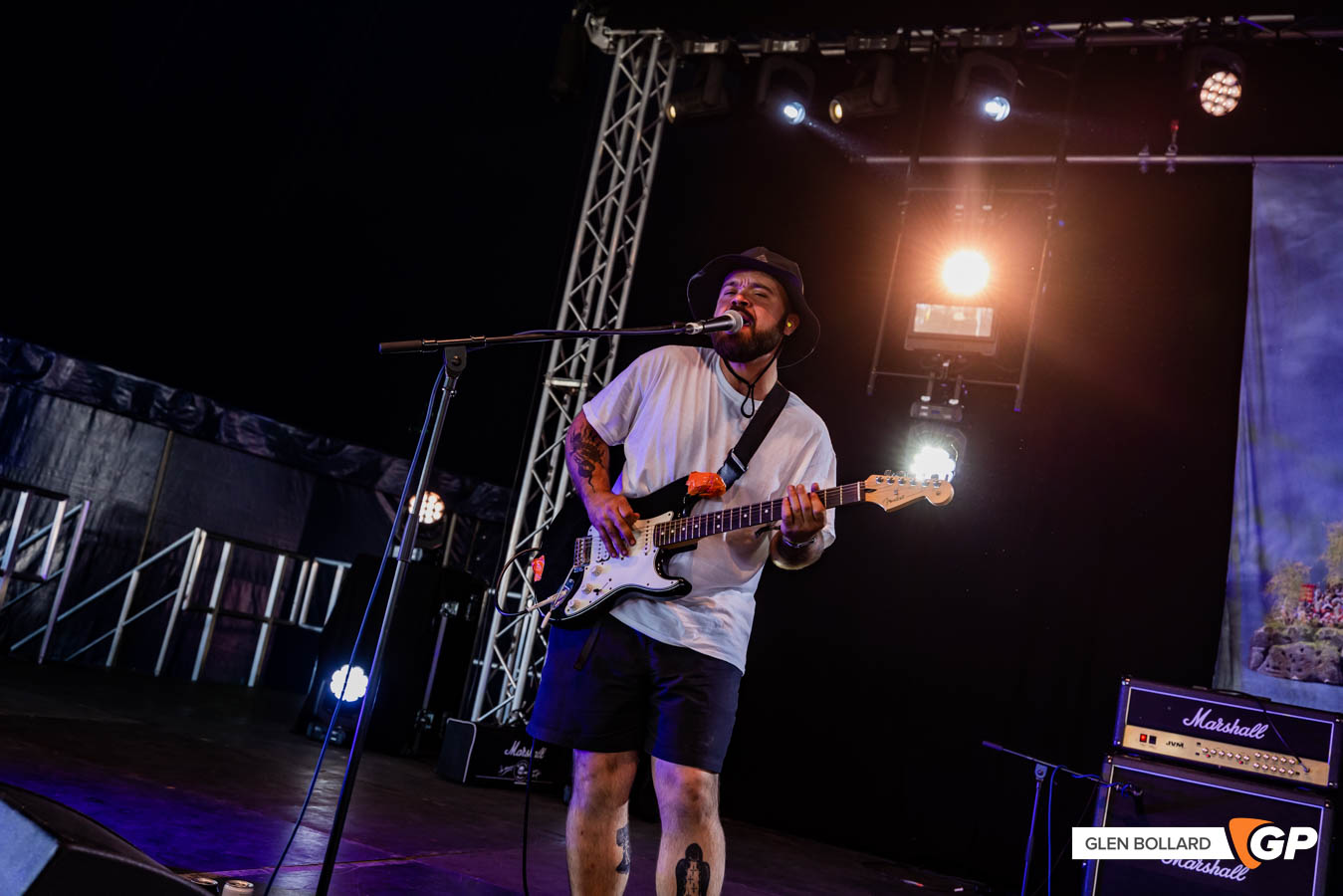 2000Trees22