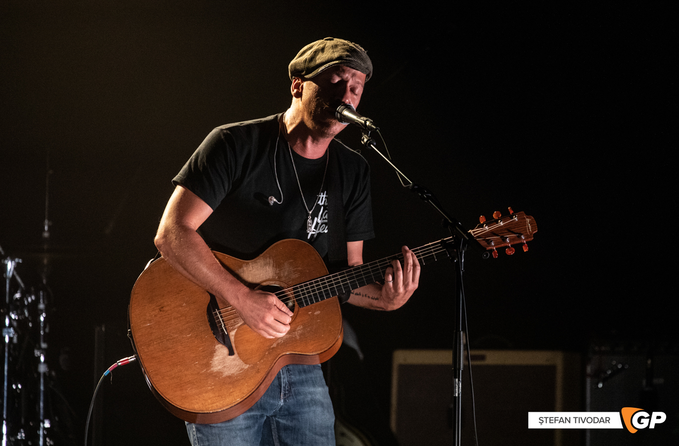 Foy Vance 3Olympia Theatre 5 September 2022 Stefan Tivodar-8793