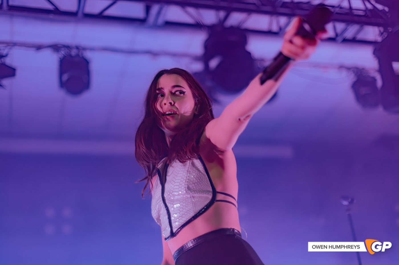 Confidence Man at The National Stadium. Photo by Owen Humphreys. www.owen.ie