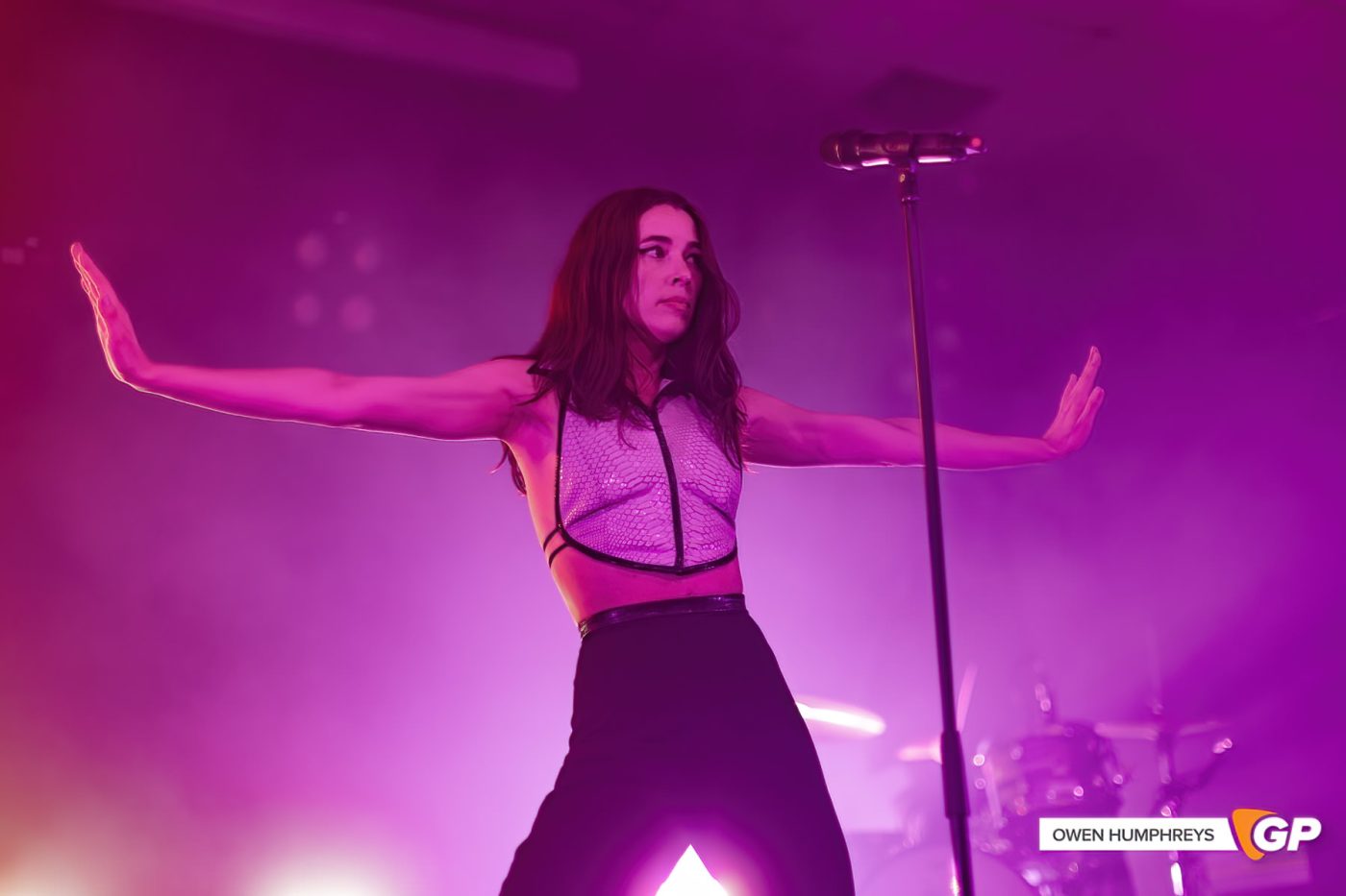 Confidence Man at The National Stadium. Photo by Owen Humphreys. www.owen.ie