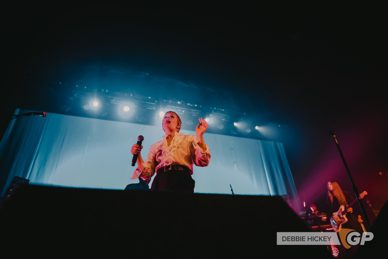 MaggieRogers_3Olympia_byDebHickey22