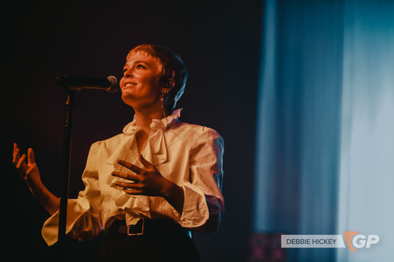 MaggieRogers_3Olympia_byDebHickey9