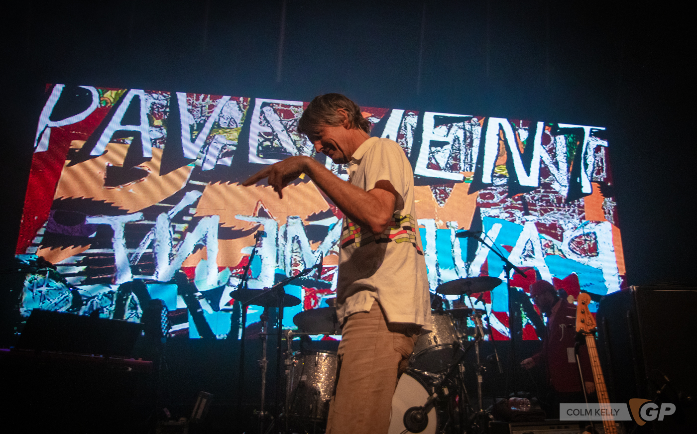 Pavement at Vicar Street, Dublin 10.11.2022 Copyright Colm Kelly