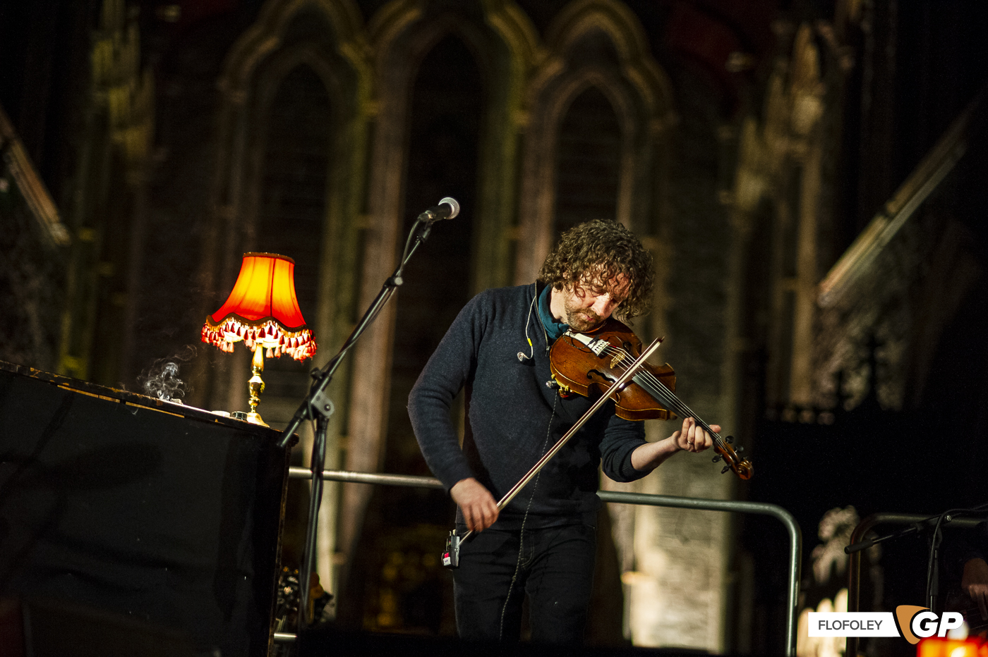 Glen Hansard at St Canices Cathedral, Kilkenny, Photographer Ciaran Foley, 08-12-2022-19