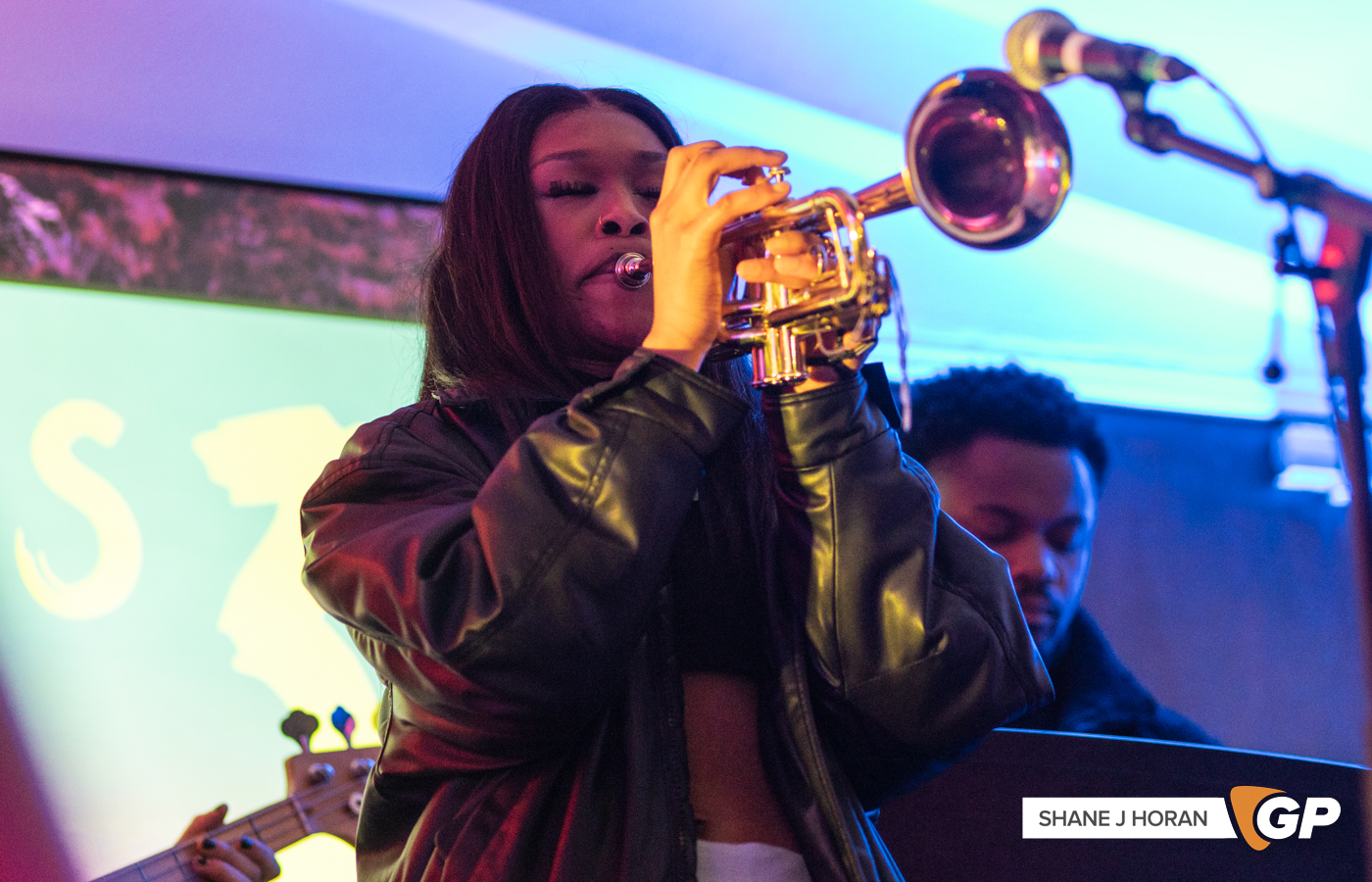 Diamond, Wavelength, Shane J Horan, 20-01-23 -1