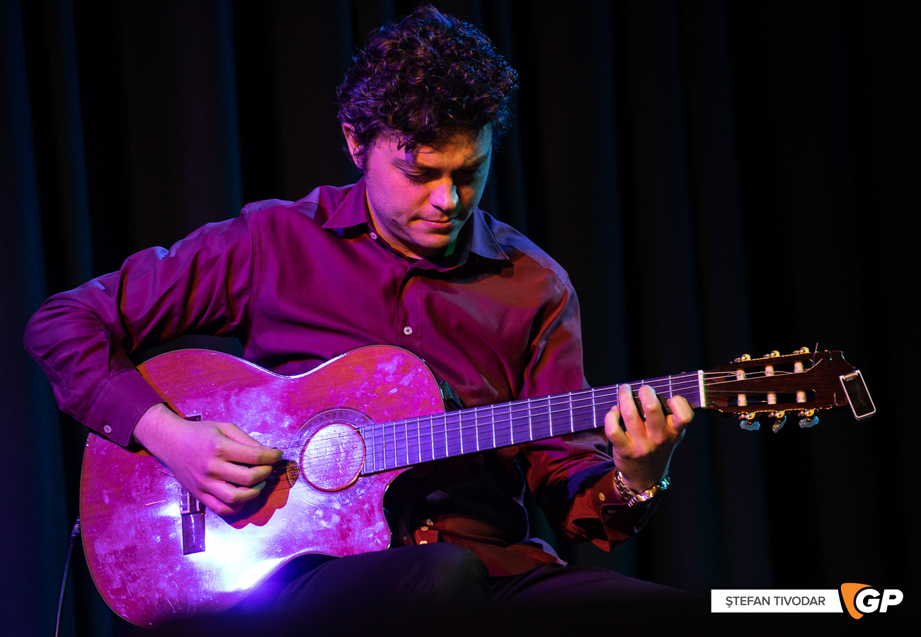 The Ayoub Sisters The Liberty Hall Theatre 12 ApriI 2023 Stefan Tivodar-62142