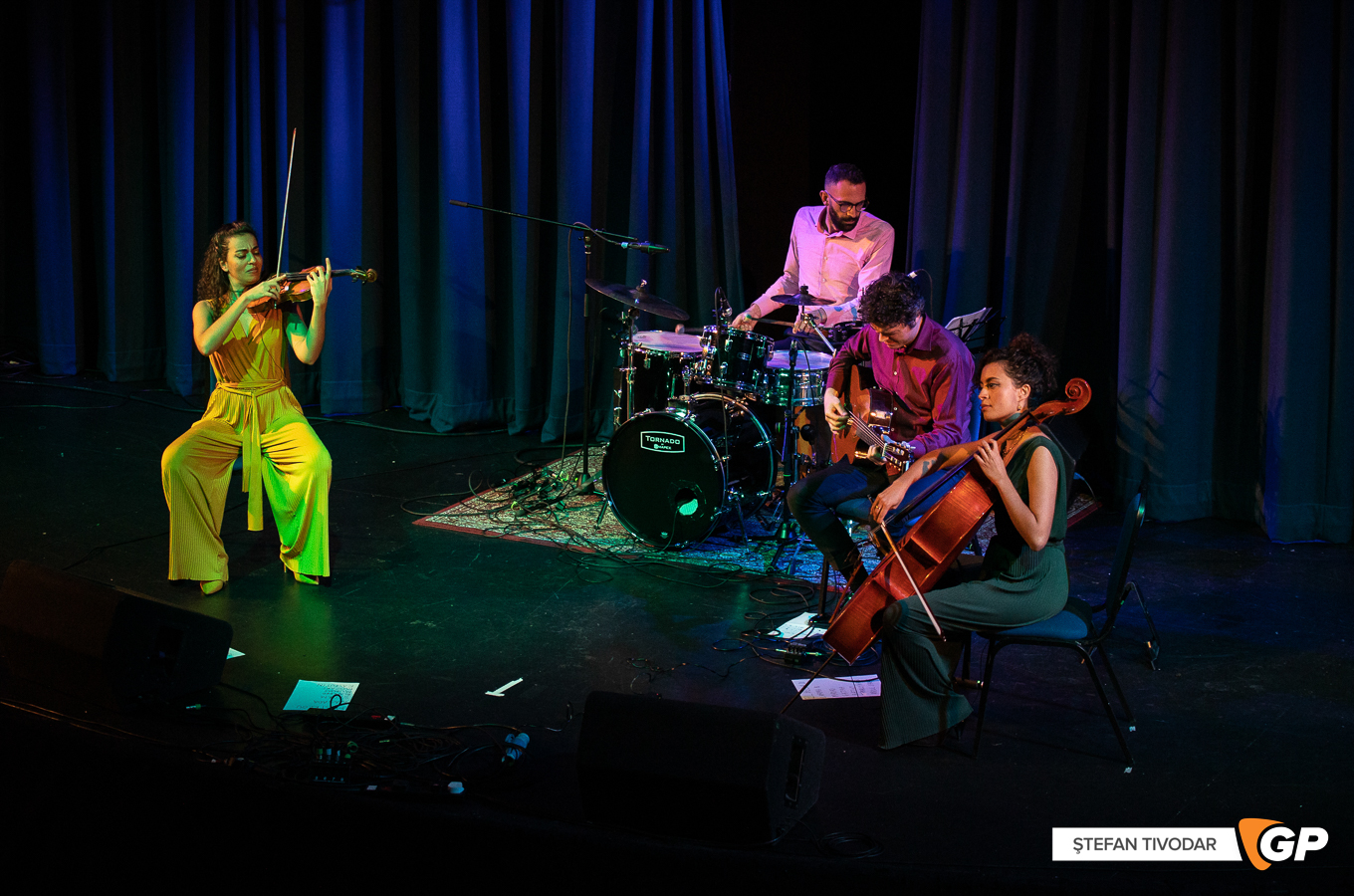 The Ayoub Sisters The Liberty Hall Theatre 12 ApriI 2023 Stefan Tivodar-62536