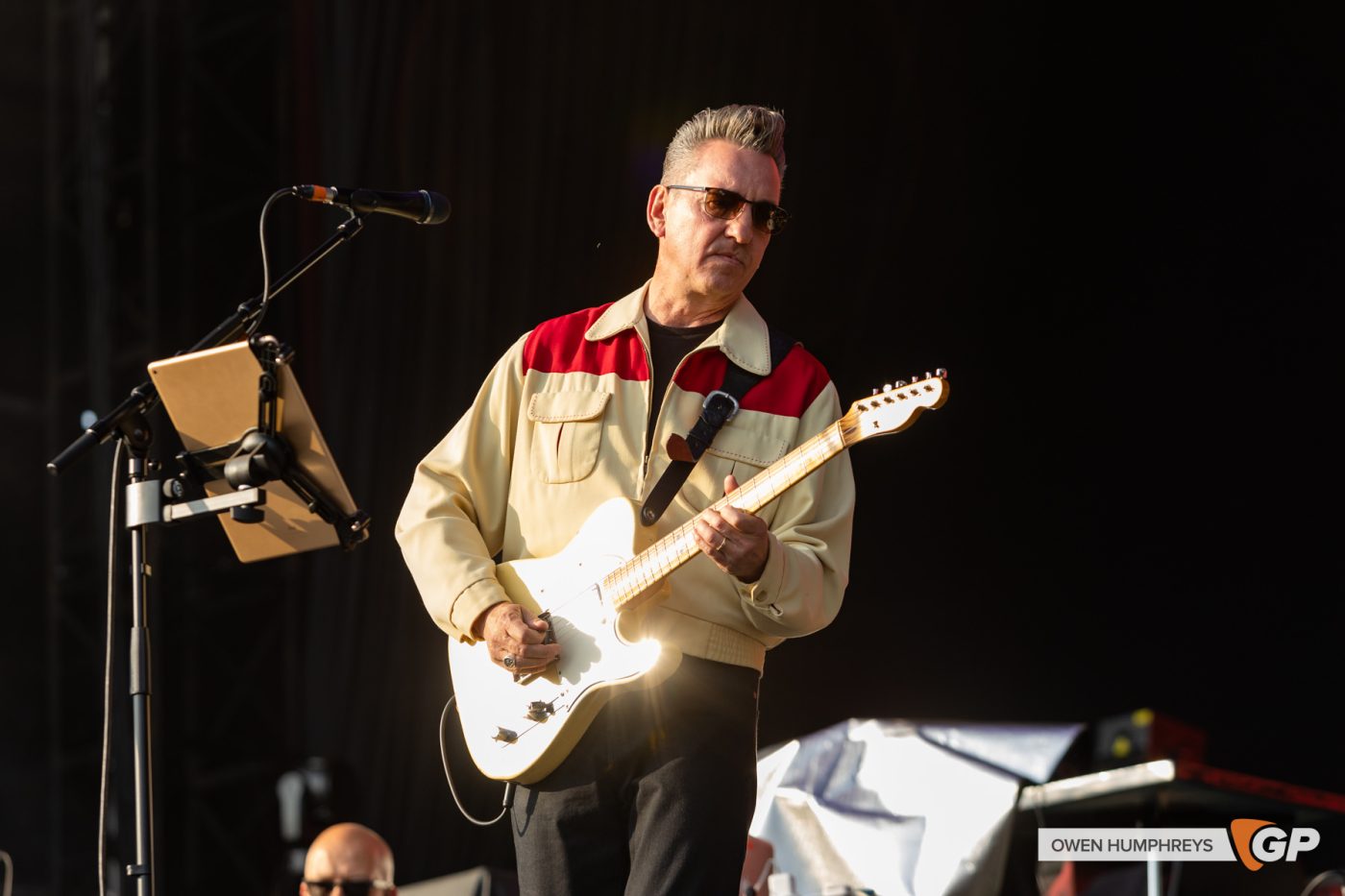 Richard Hawley at St. Anne’s Park, Dublin. Photo by Owen Humphreys www.owen.ie