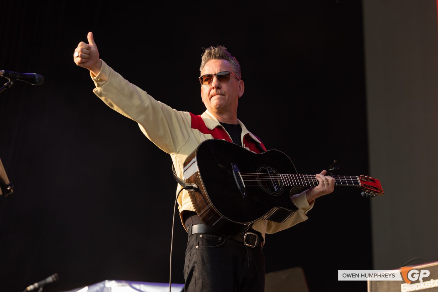 Richard Hawley at St. Anne’s Park, Dublin. Photo by Owen Humphreys www.owen.ie