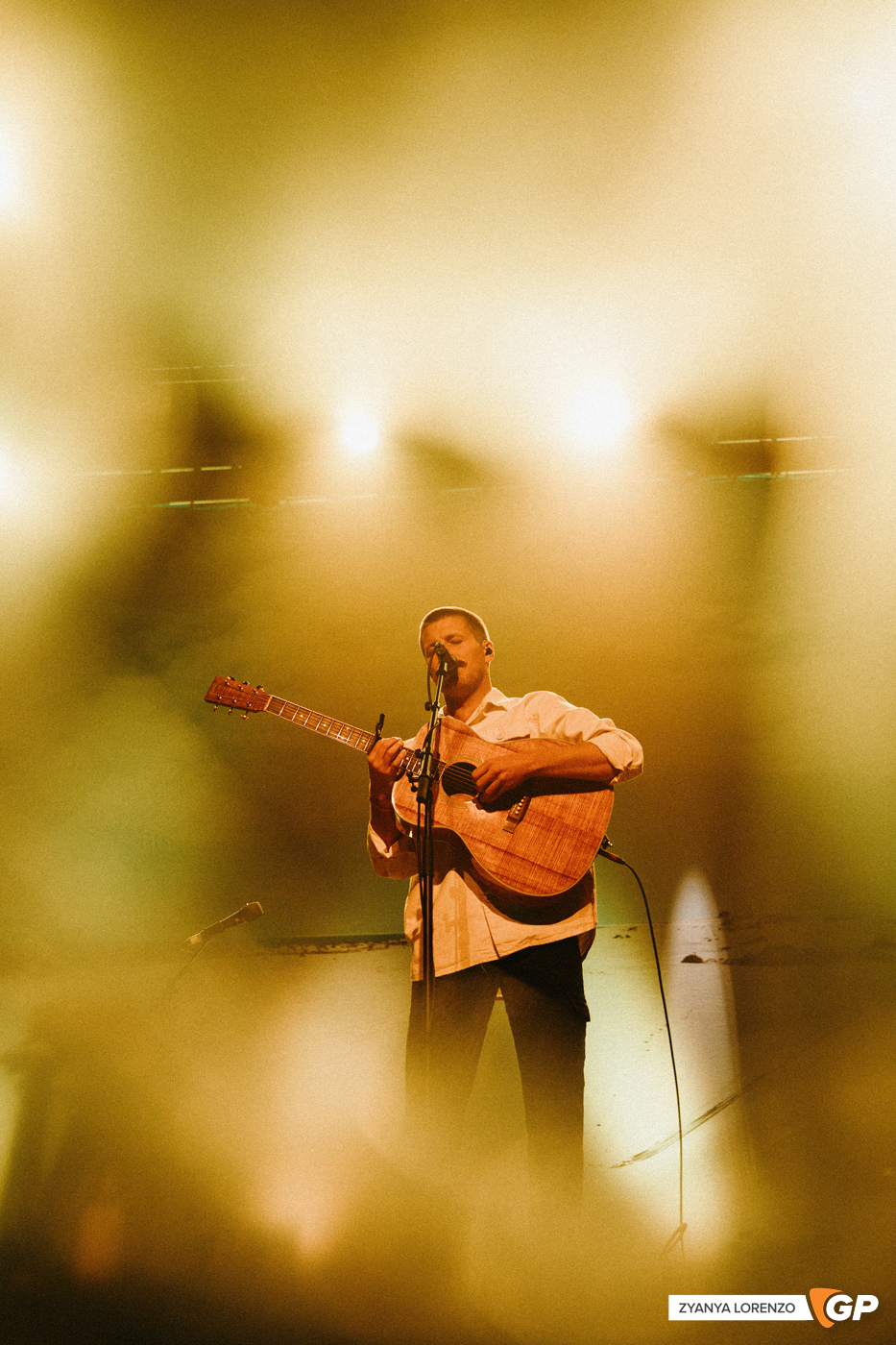 Ziggy Alberts live at the Olympia, Dublin. Photographed by Zyanya Lorenzo.