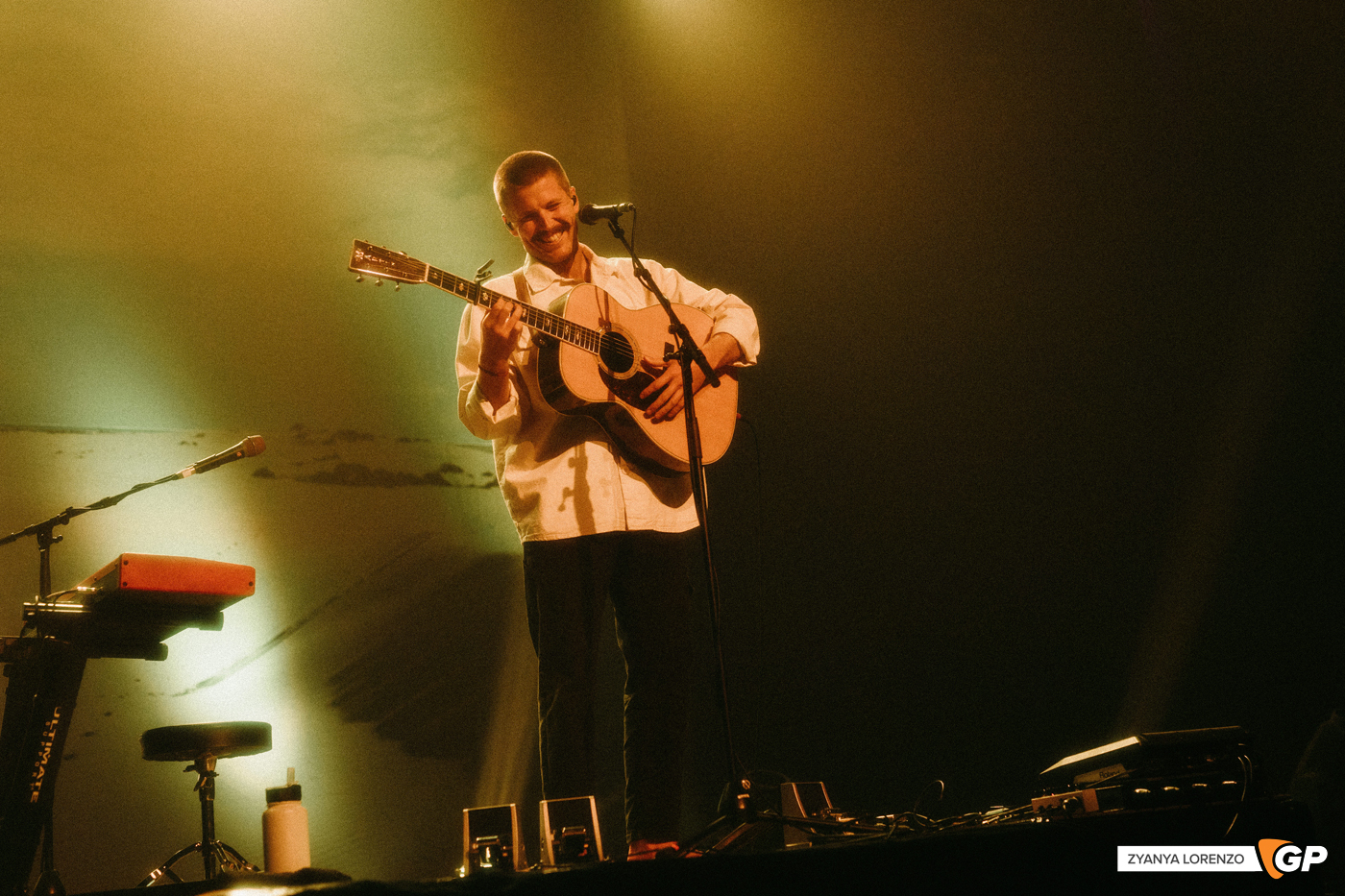 Ziggy Alberts live at the Olympia, Dublin. Photographed by Zyanya Lorenzo.