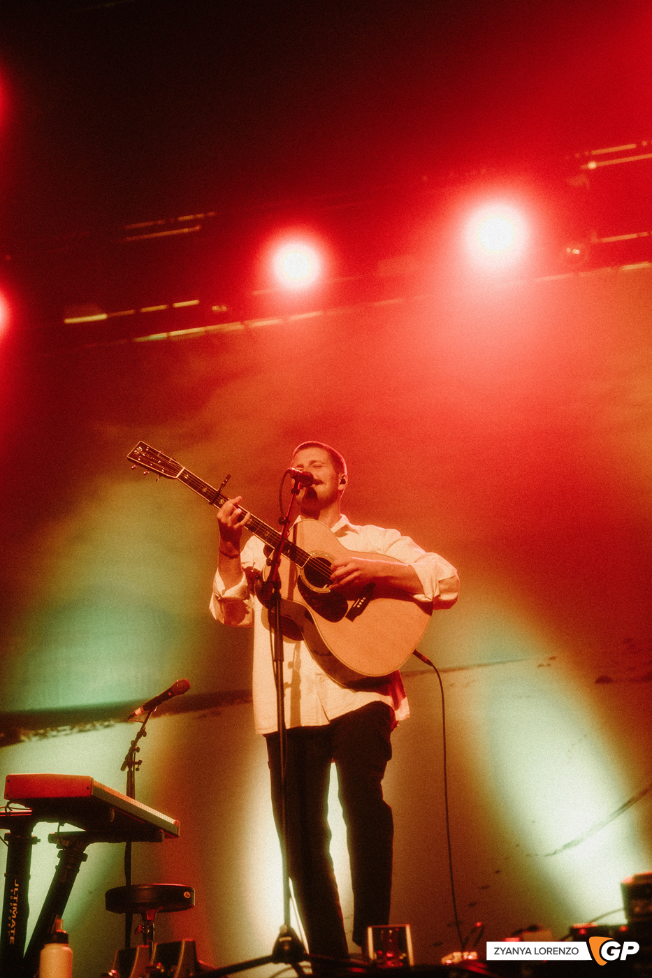 Ziggy Alberts live at the Olympia, Dublin. Photographed by Zyanya Lorenzo.