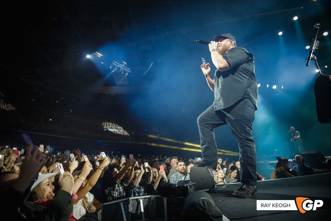 Luke Combs 3Arena Photo by Ray Keogh