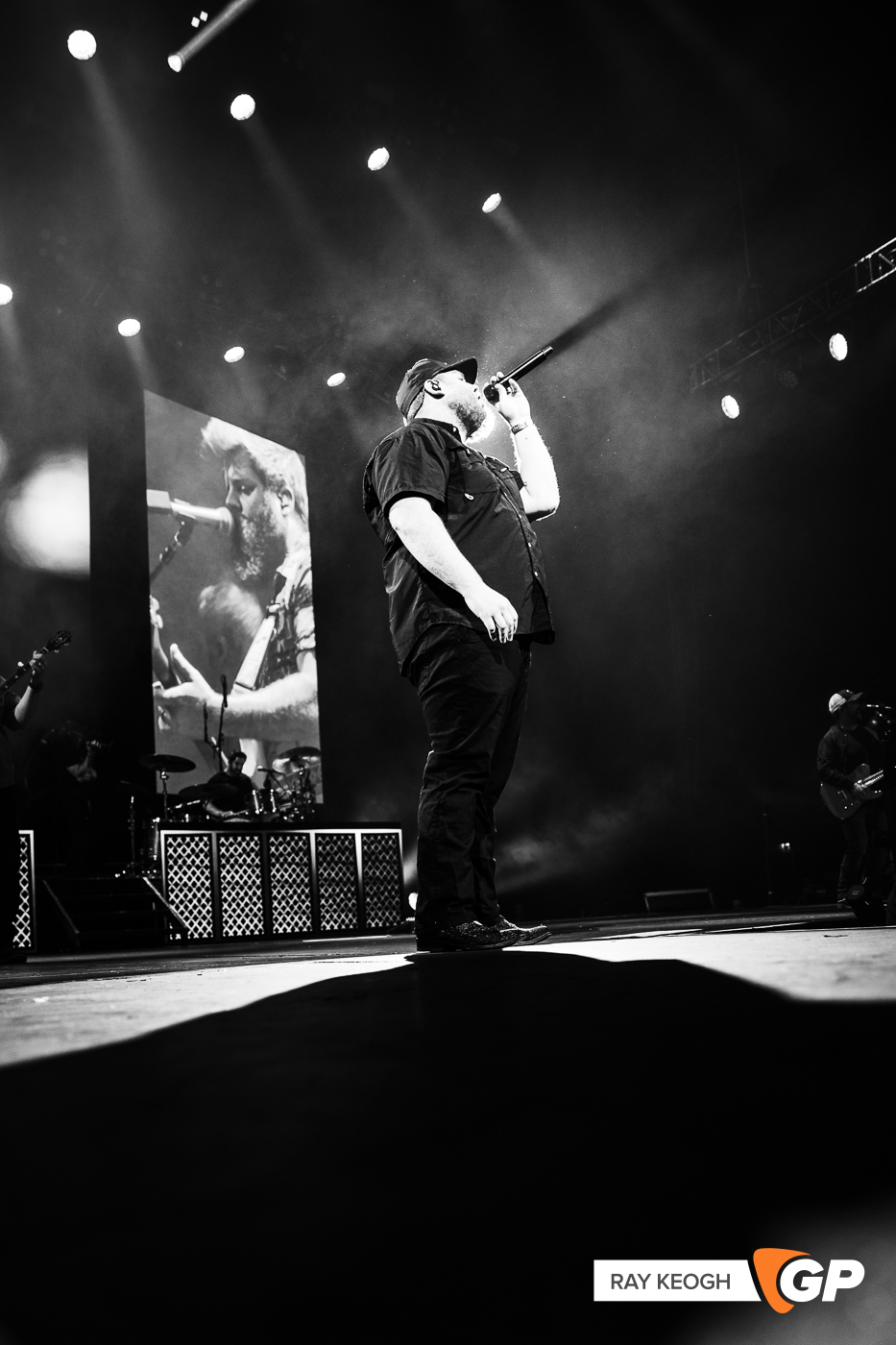Luke Combs 3Arena Photo by Ray Keogh