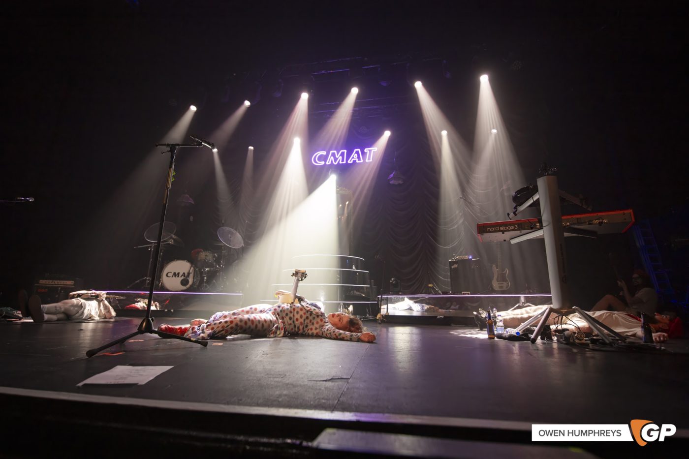 CMAT at The 3Olympia Theatre. Photo by Owen Humphreys www.owen.ie