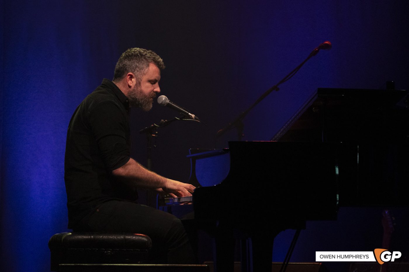 Mick Flannery at Vicar Street. Photo by Owen Humphreys www.owen.ie