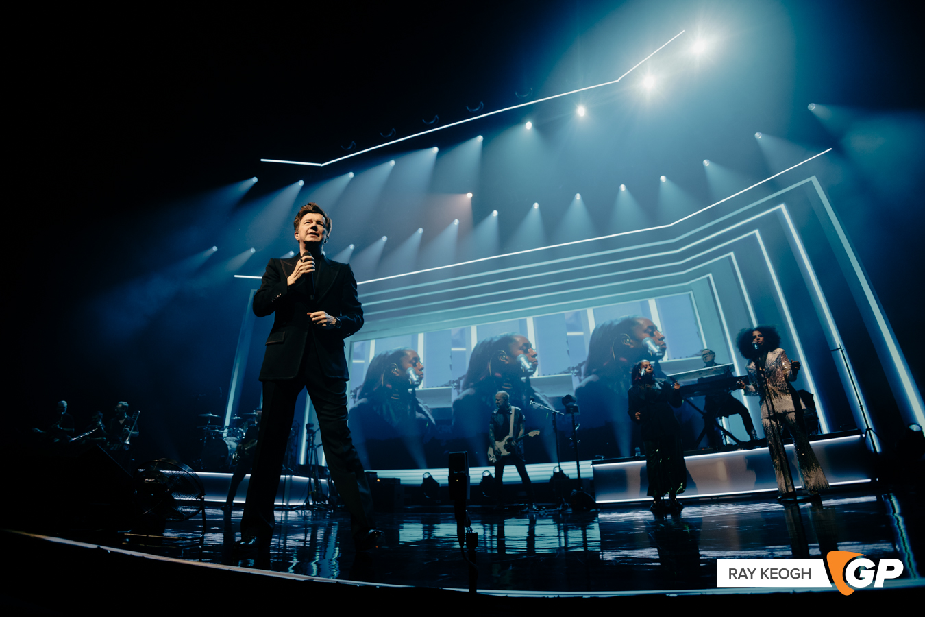 Rick Astley Photo By Ray Keogh-12
