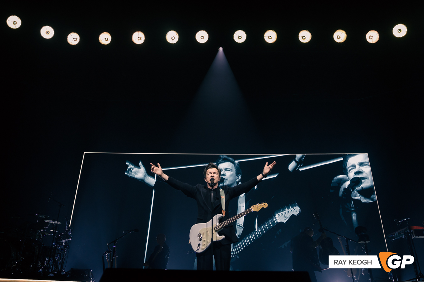 Rick Astley Photo By Ray Keogh-6