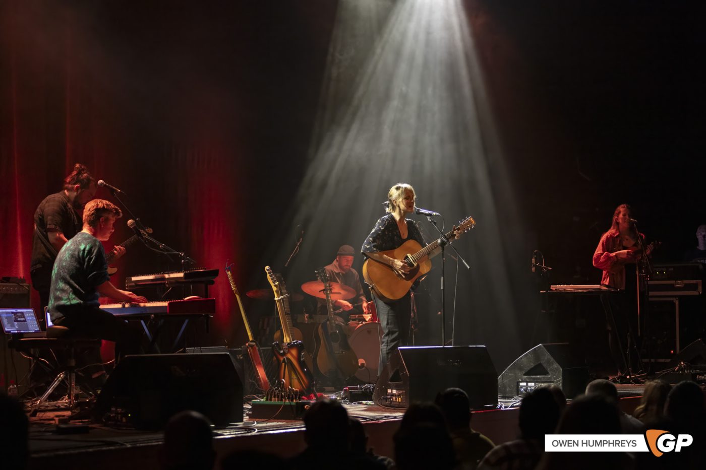 Gemma Hayes at Vicar Street. Photo by Owen Humphreys www.owen.ie