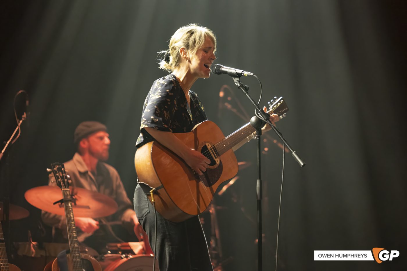 Gemma Hayes at Vicar Street. Photo by Owen Humphreys www.owen.ie