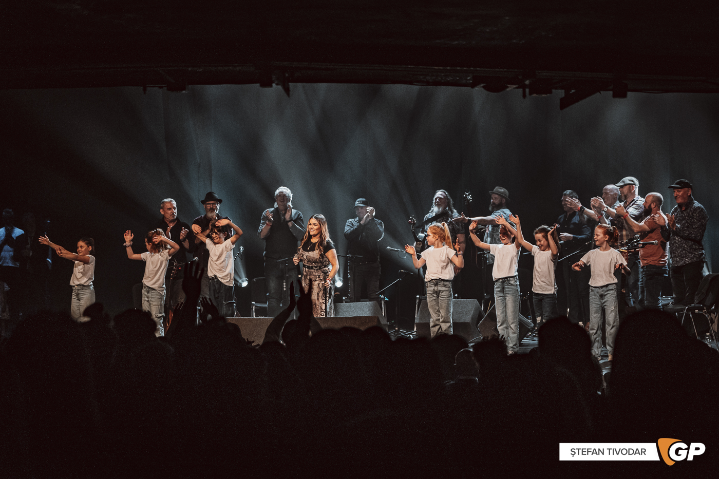 The White Horse Guitar Club Rock Against Homelessness 3Olympia Theatre 26 May 2024 Stefan Tivodar-66189