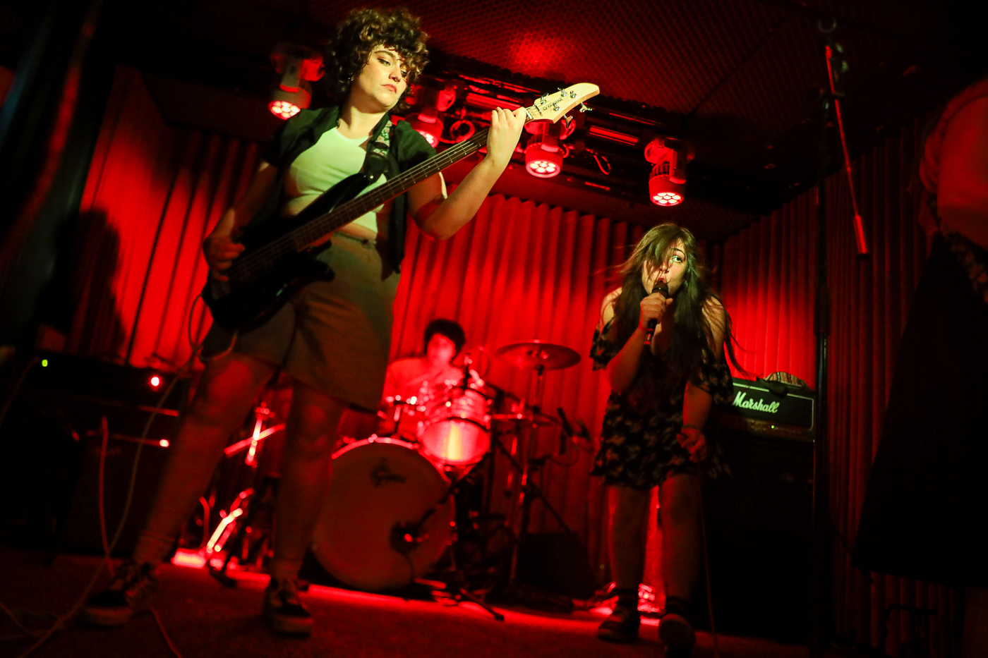 girlfriend. at The Workman’s Club, Dublin on 18 May 2024 by Yan Bourke