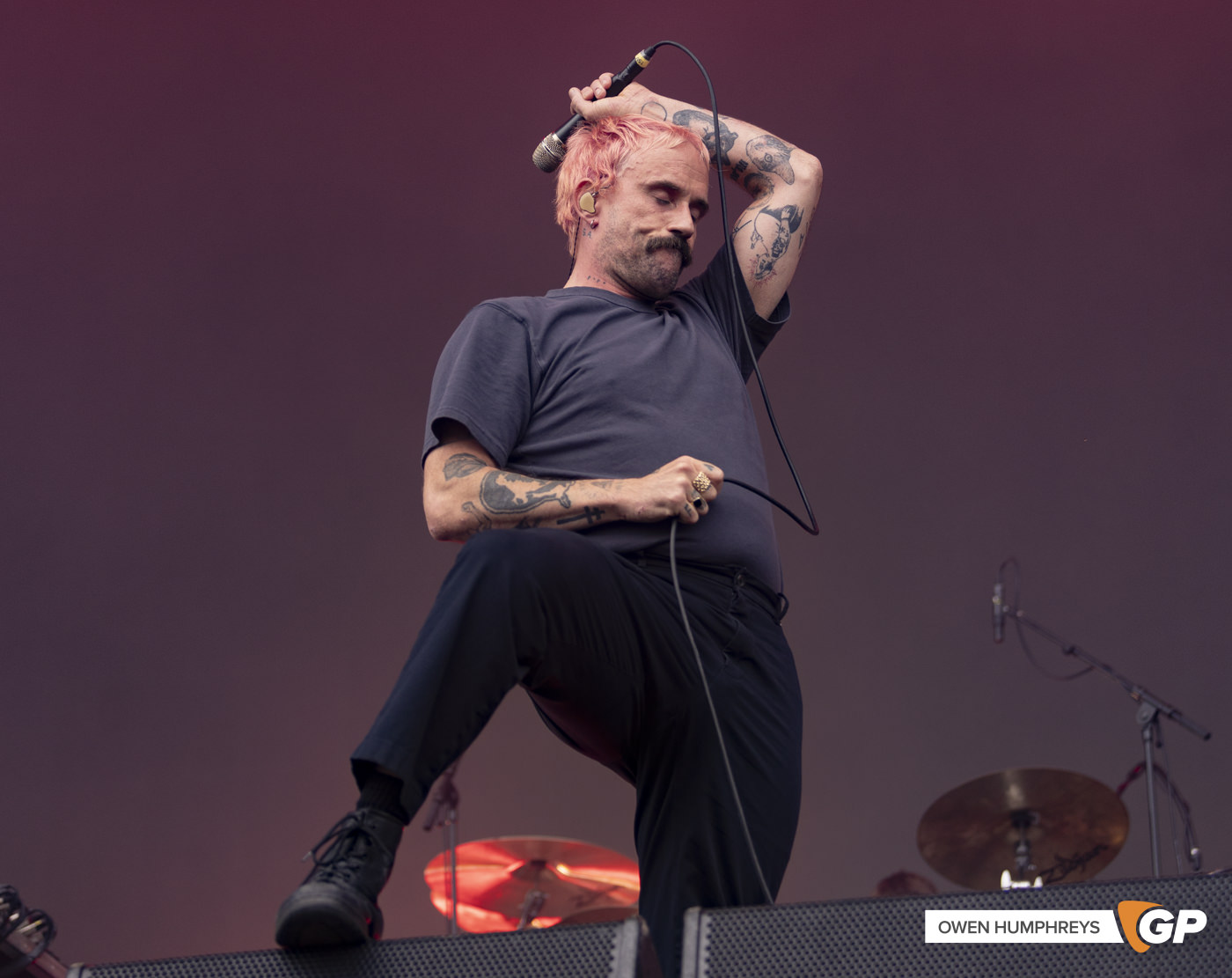 Idles at Malahinde Castle. Photo by Owen Humphreys www.owen.ie
