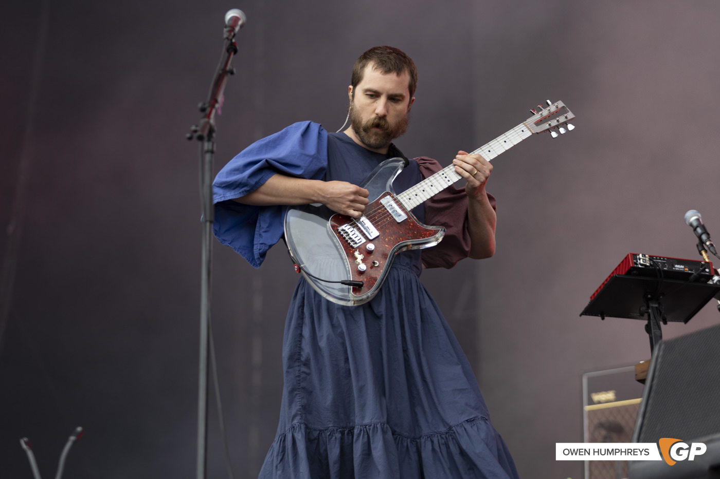 Idles at Malahinde Castle. Photo by Owen Humphreys www.owen.ie