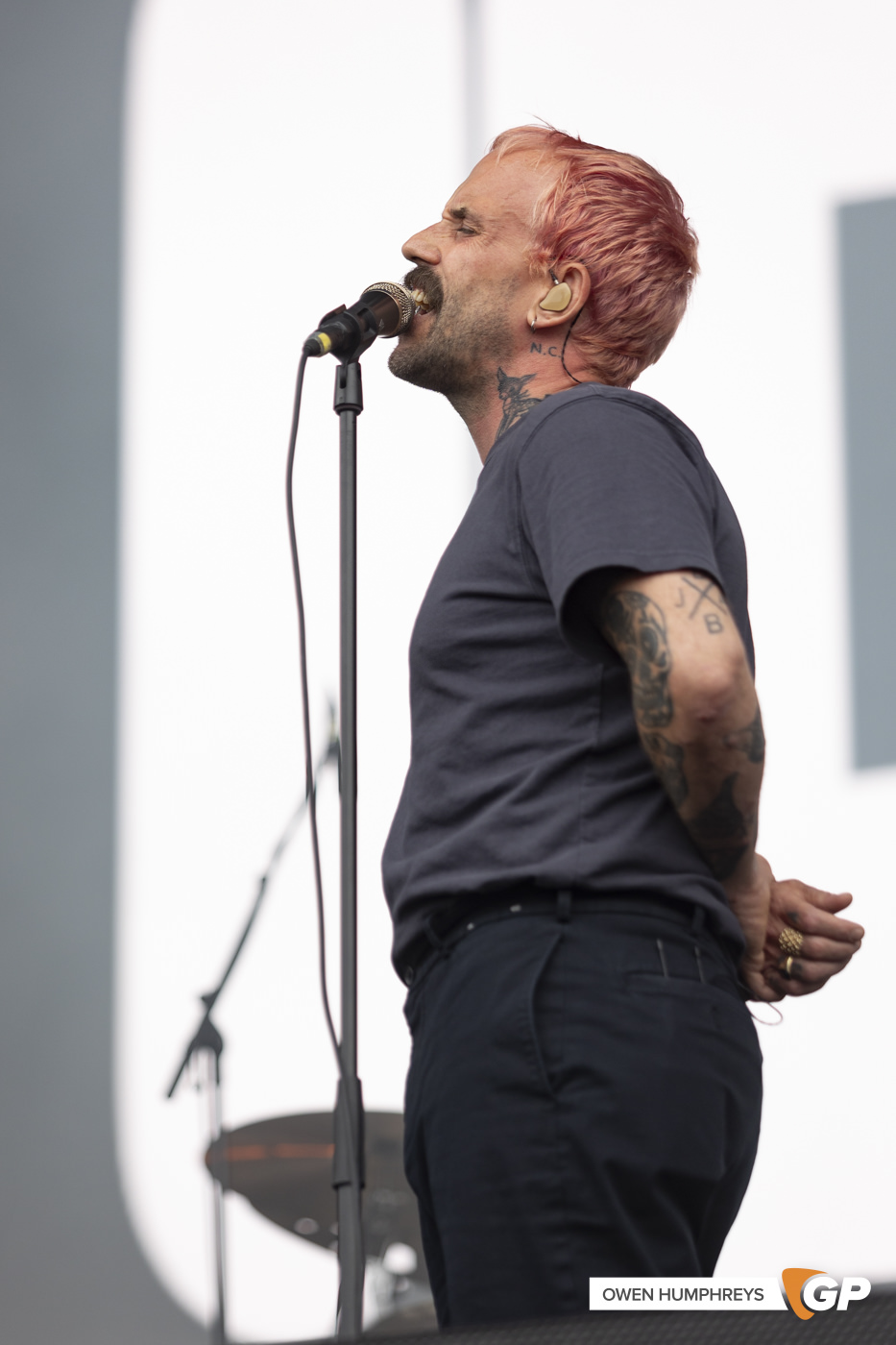 Idles at Malahinde Castle. Photo by Owen Humphreys www.owen.ie