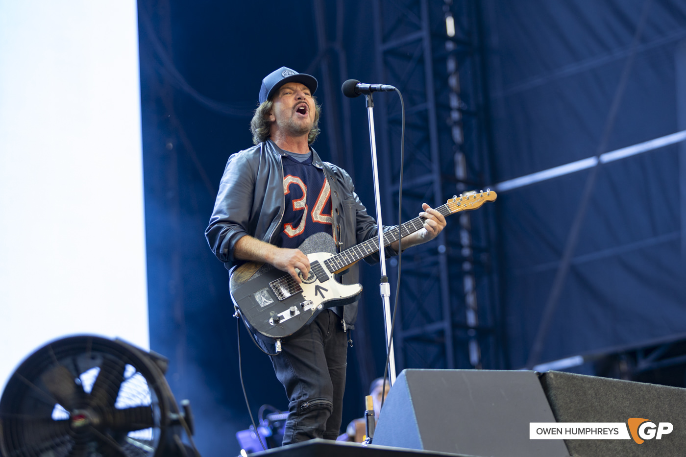 Pearl Jam at Marlay Park. Photo by Owen Humphreys www.owen.ie