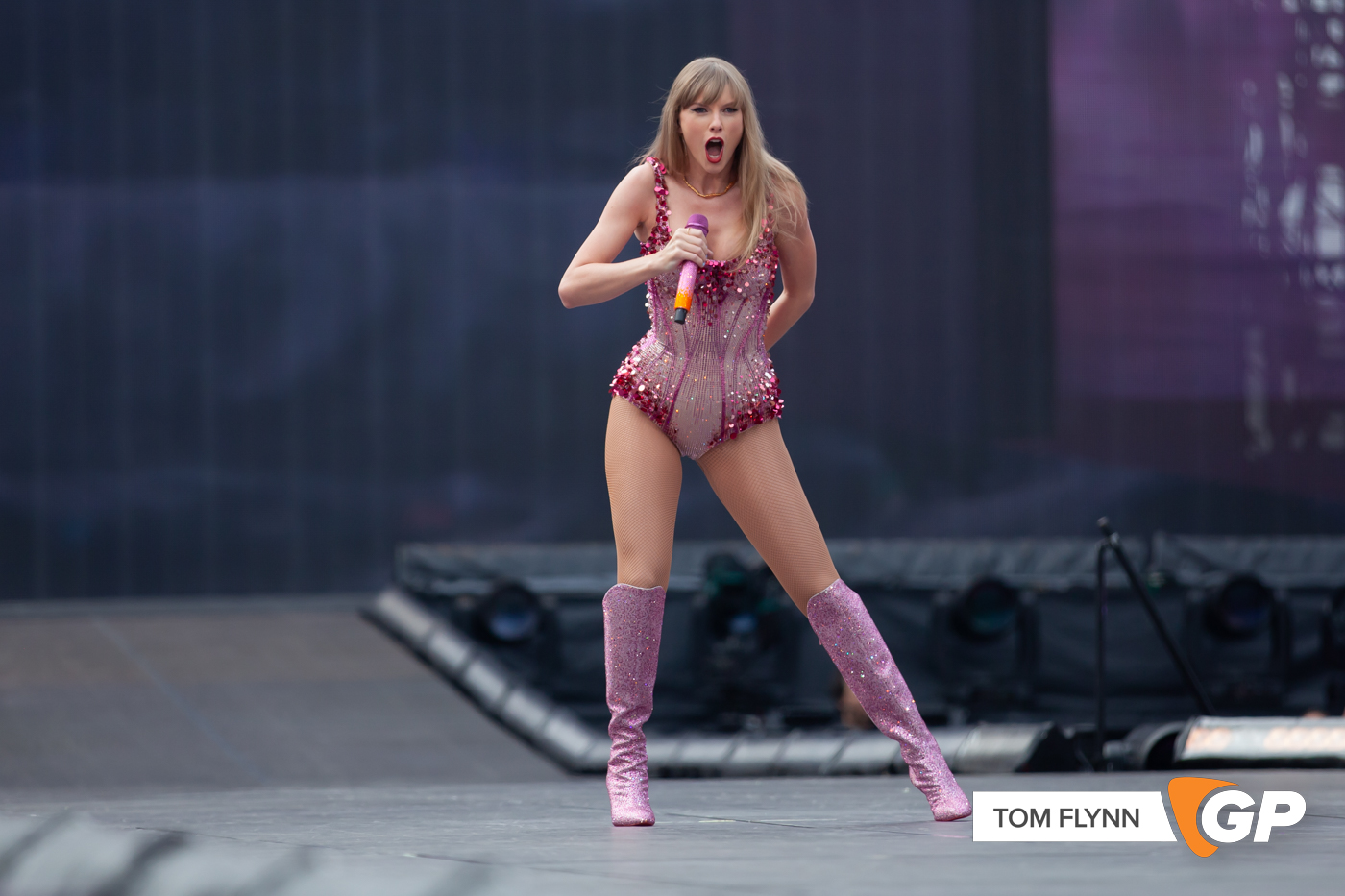 TAYLOR SWIFT at AVIVA STADIUM-18
