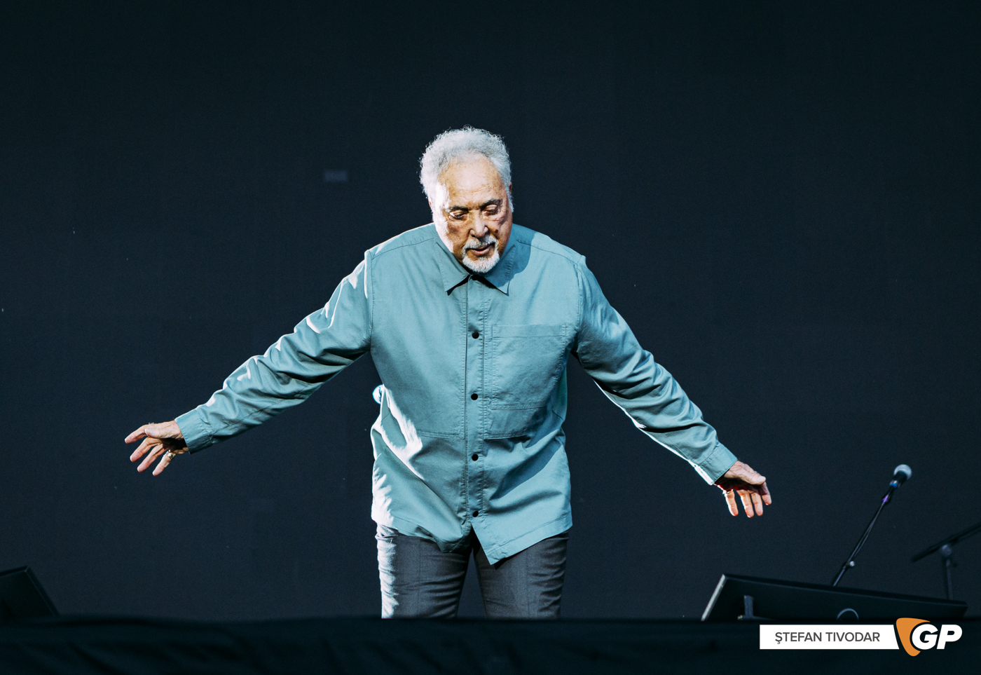 Tom Jones St. Anne’s Park 9 June 2024 Stefan Tivodar-65428