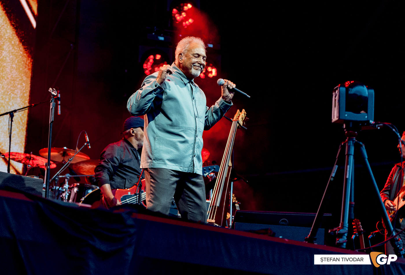Tom Jones St. Anne’s Park 9 June 2024 Stefan Tivodar-65614