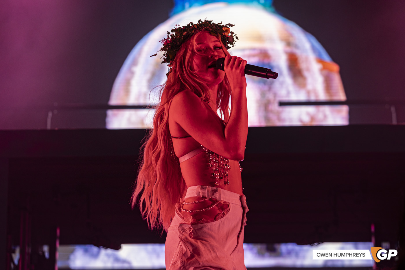 Zara Larsson at Fairview Park. Photo by Owen Humphreys www.owen.ie