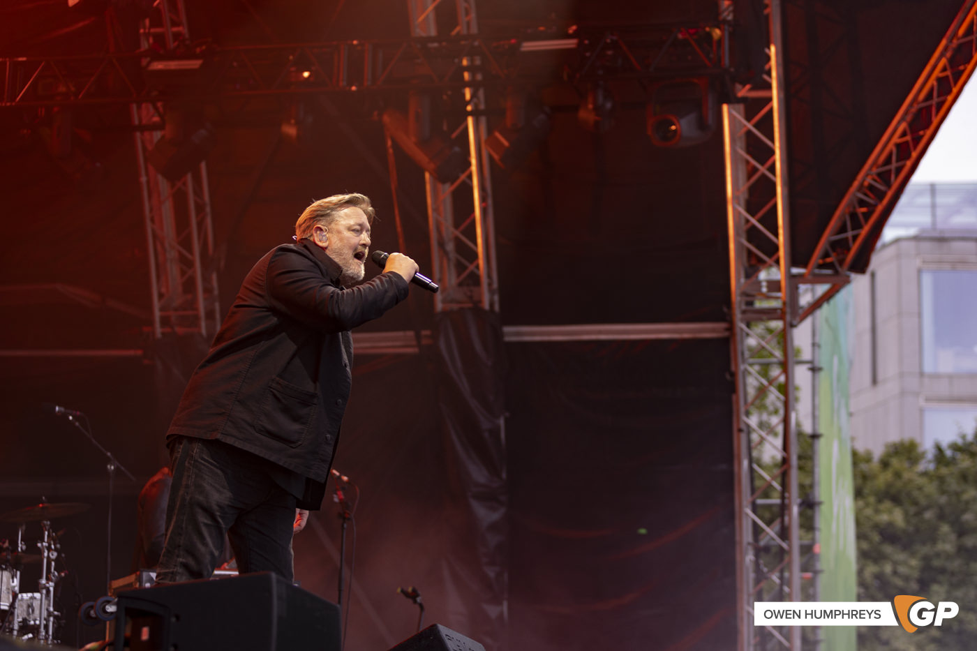 Elbow at Trinity College Dublin. Photo by Owen Humphreys www.owen.ie