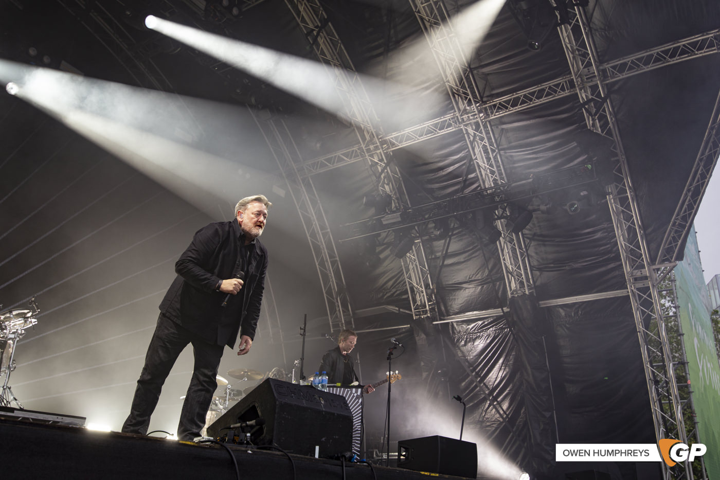 Elbow at Trinity College Dublin. Photo by Owen Humphreys www.owen.ie