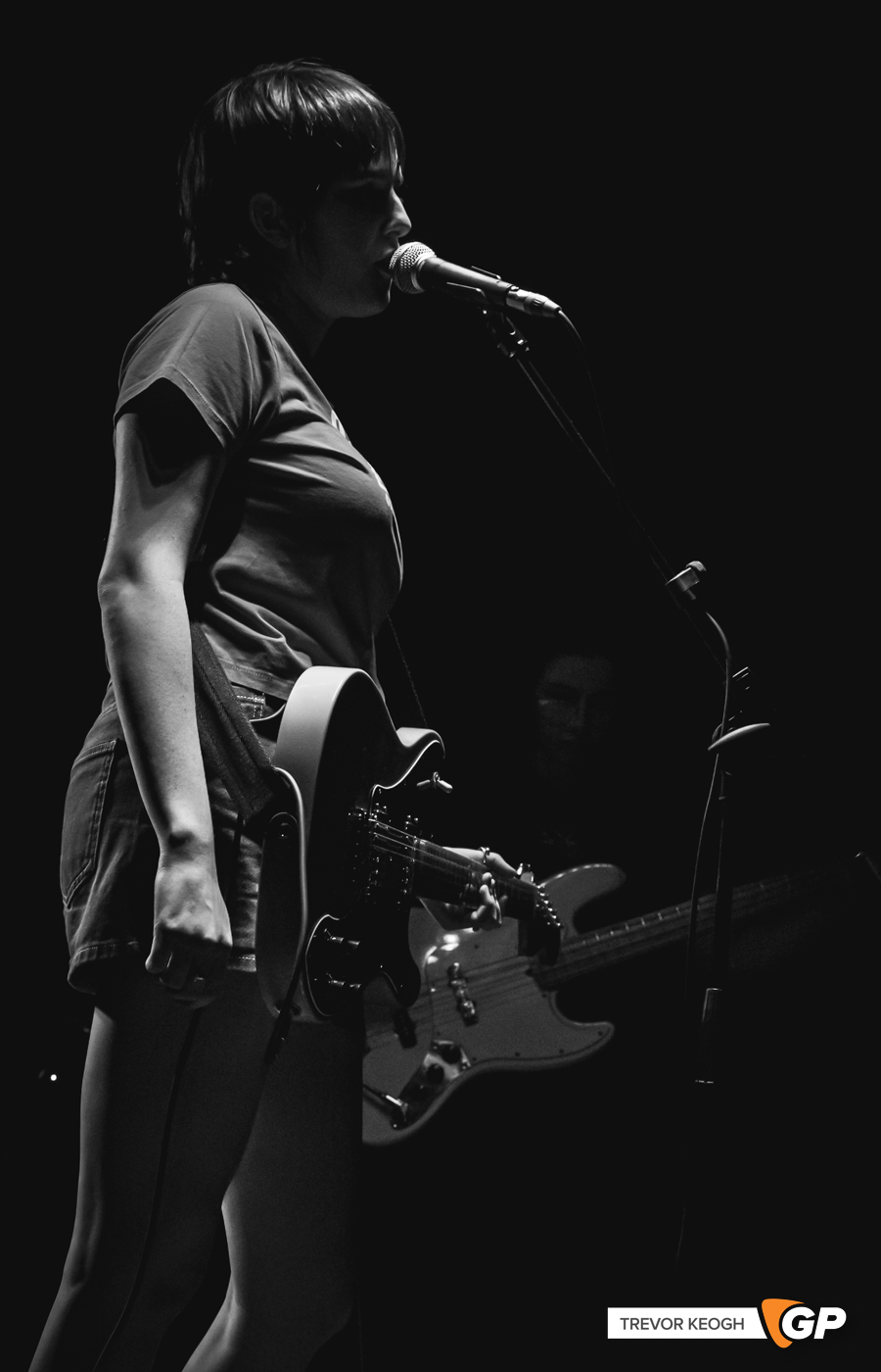 MARTINA AND THE MOONS-10