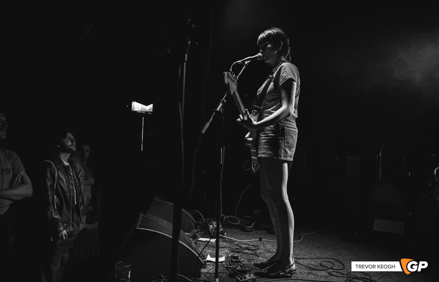 MARTINA AND THE MOONS-7