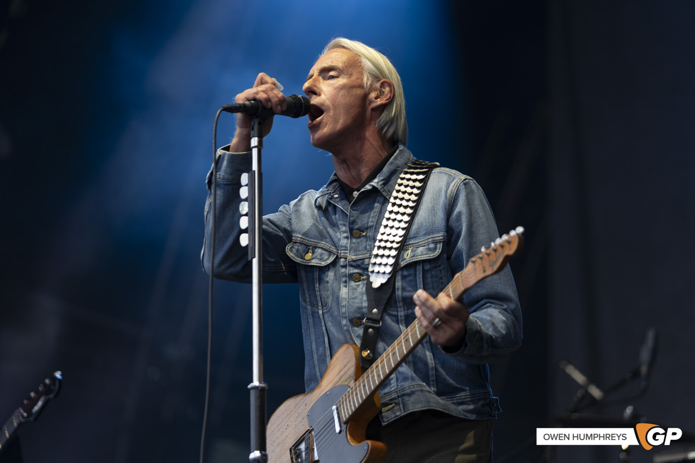 Paul Weller at Trinity College Dublin. Photo by Owen Humphreys www.owen.ie