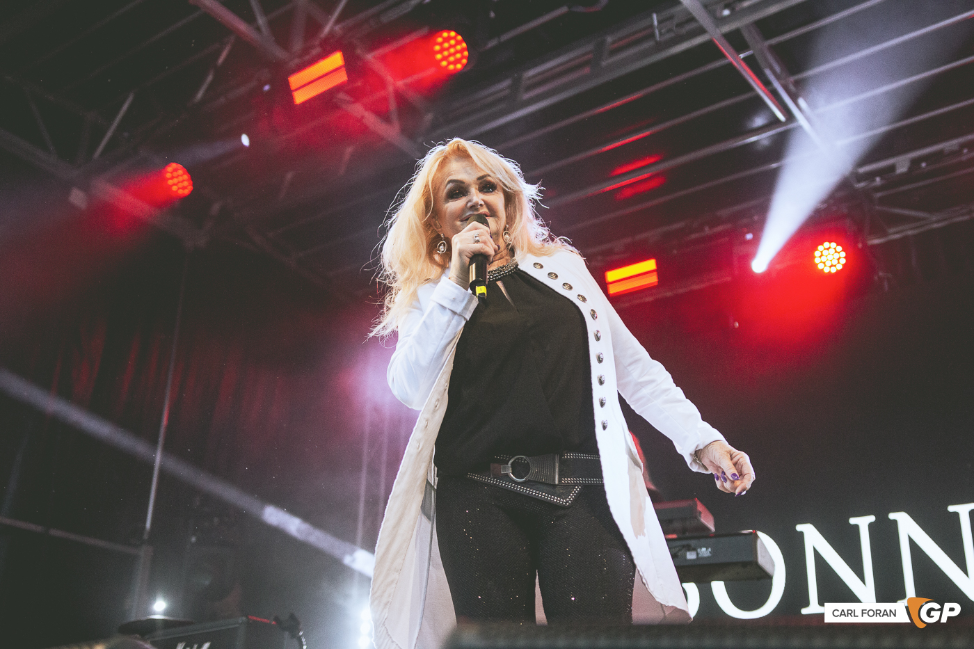 Bonnie Tyler Leopardstown racecourse -39