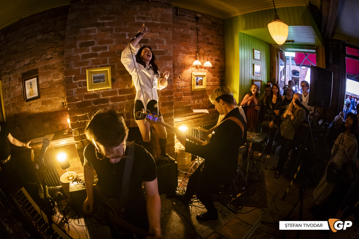 Soda Blonde O’Regans Bar 16 August 2024 Stefan Tivodar–3