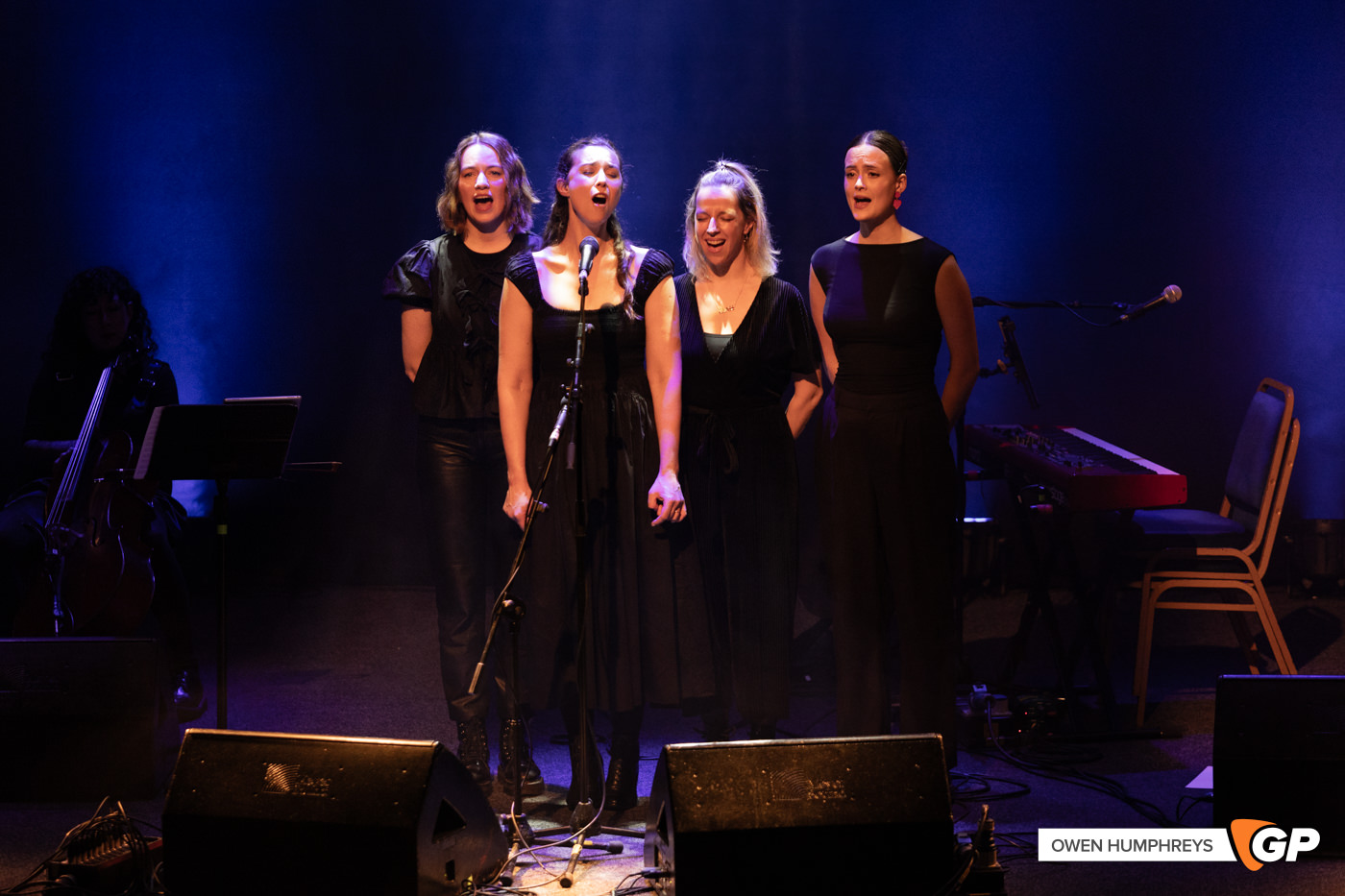 Lisa Hannigan at Vicar Street. Photo by Owen Humphreys www.owen.ie