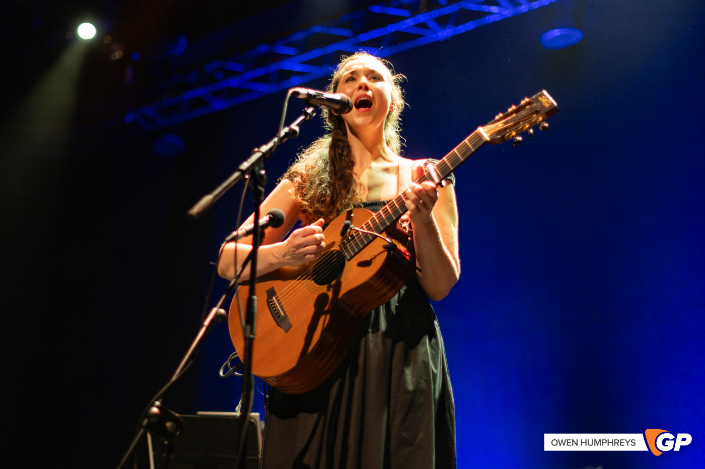 Lisa Hannigan at Vicar Street. Photo by Owen Humphreys www.owen.ie