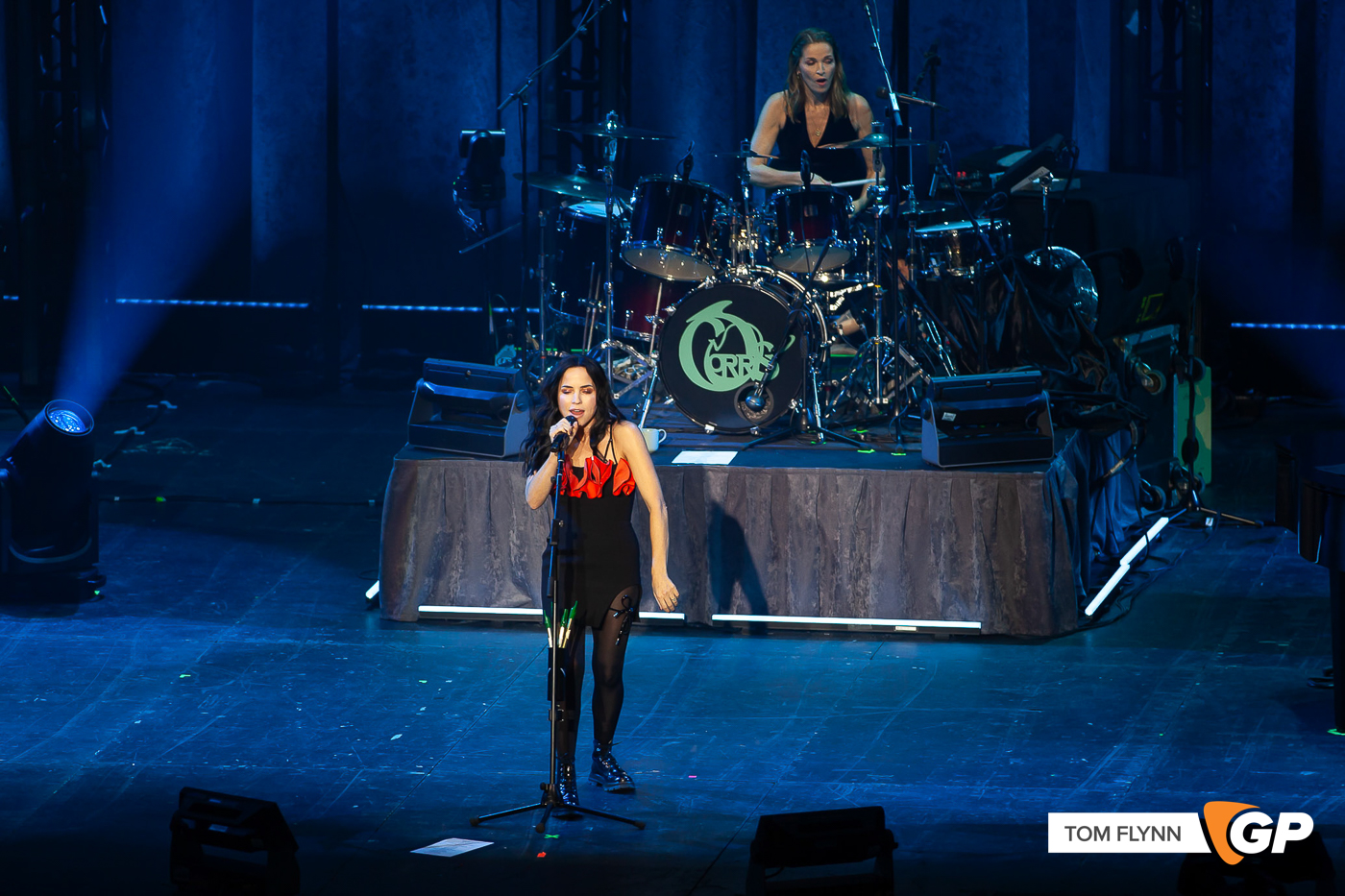 THE_CORRS_3ARENA-2