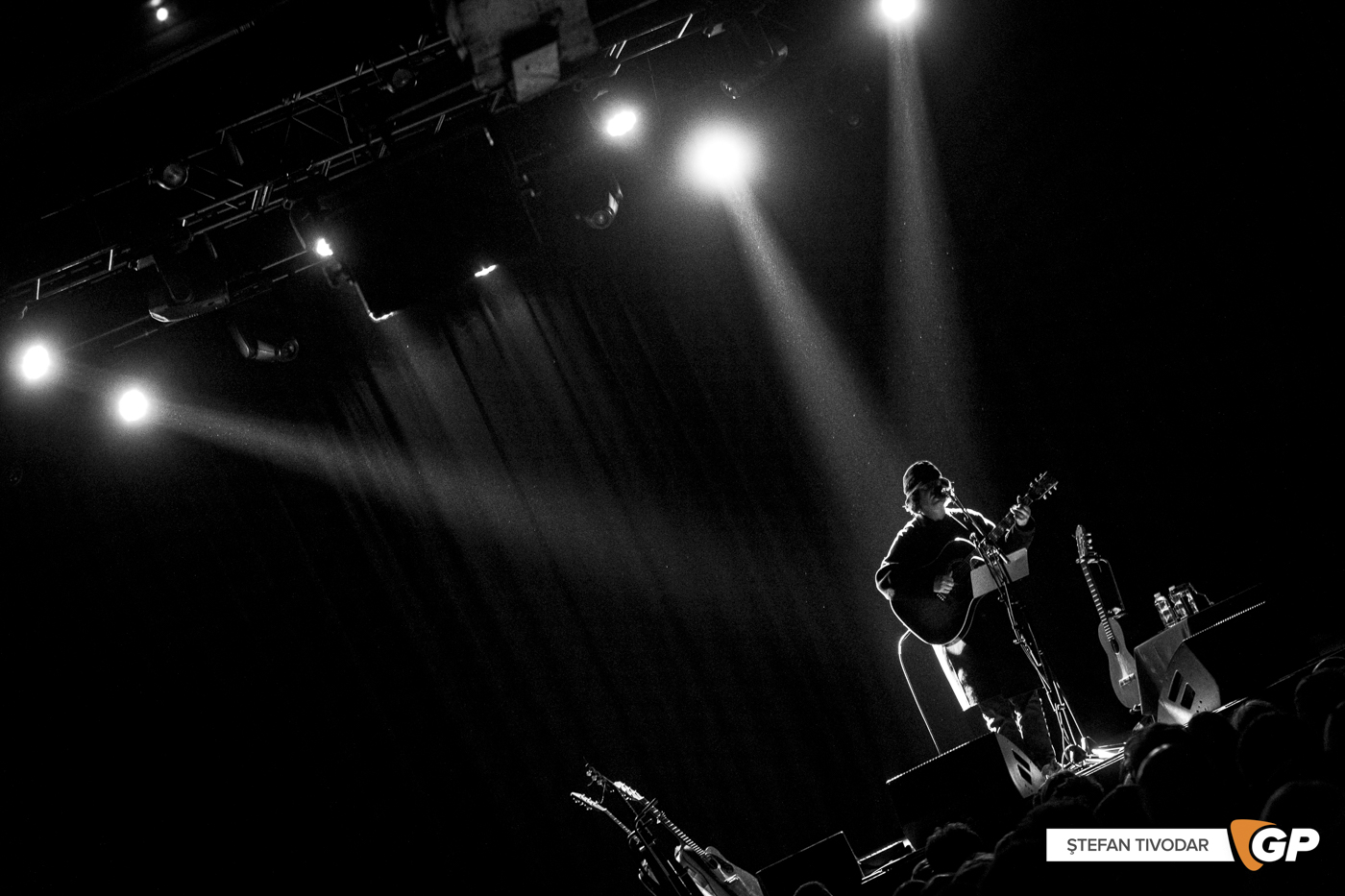 Fionn Regan Ambassador Theatre 15 Febuary 2025 Stefan Tivodar-4487